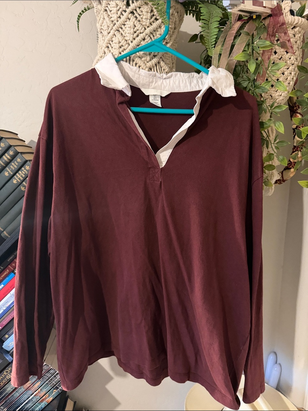 H&M Burgundy Long Sleeve Polo with White Collar